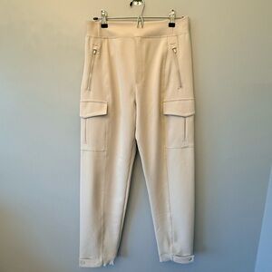 Athleta Endless High Rise Cargo Pant Size 6